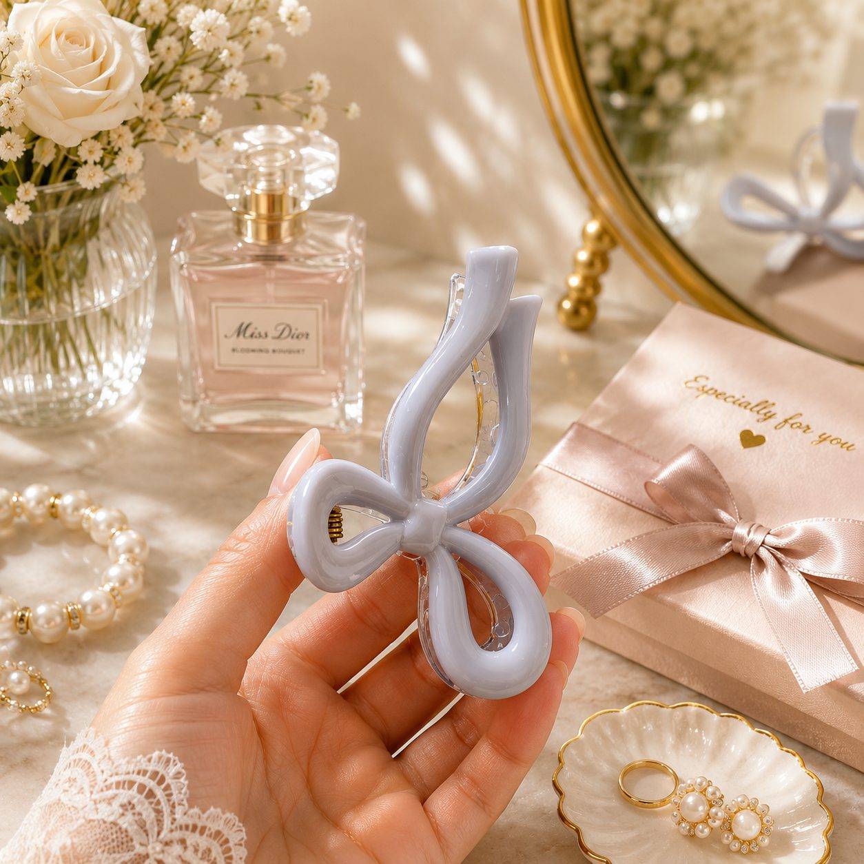 Bow Hair Claw Clip for Women – Acrylic Half-Up Hair Clip